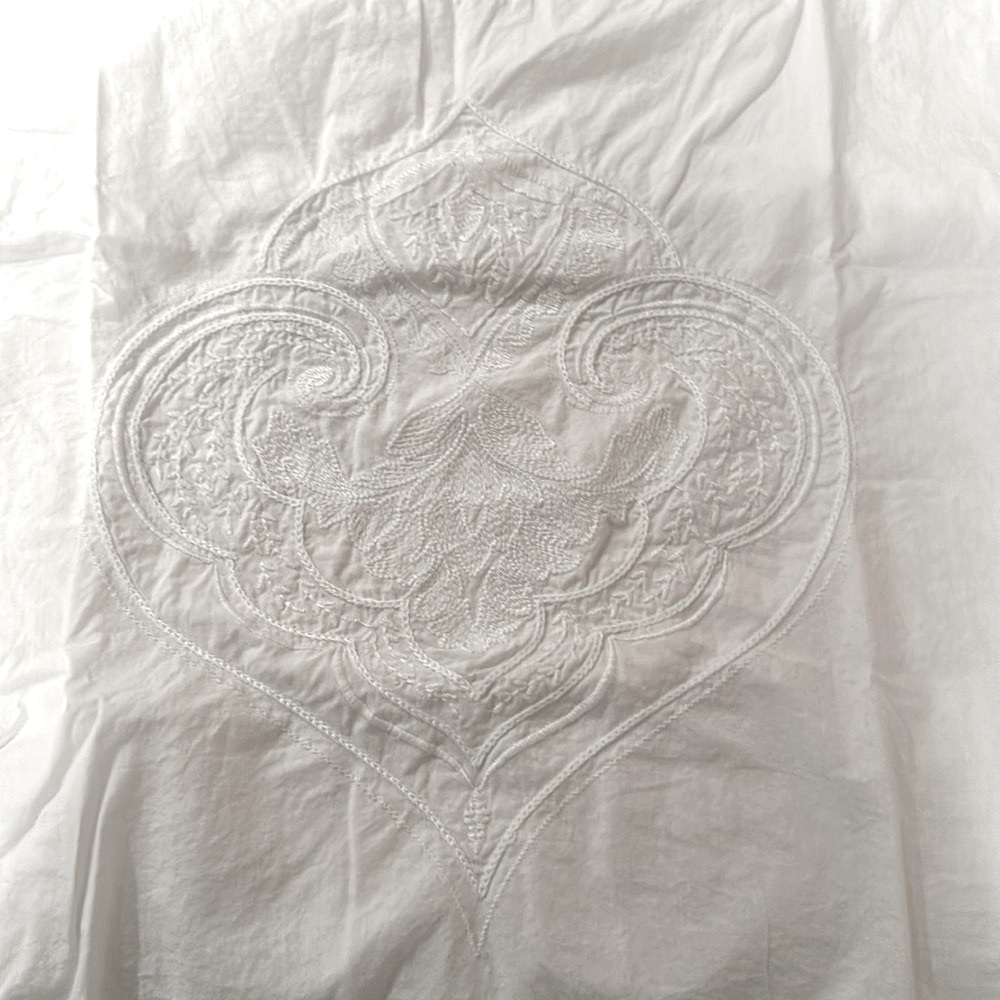 Tahari Home King Pillow Shams set of 2